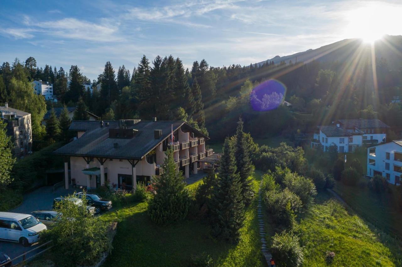 T3 Hotel Mira Val Flims Exterior photo